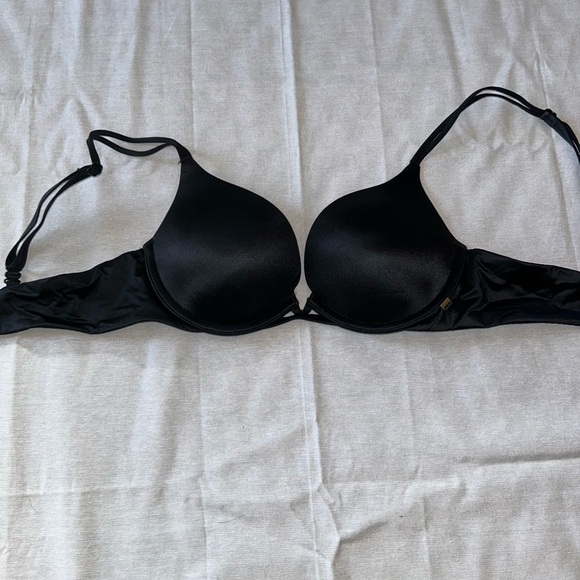 Black Victoria’s Secret push up bra size 32B - Picture 1 of 5